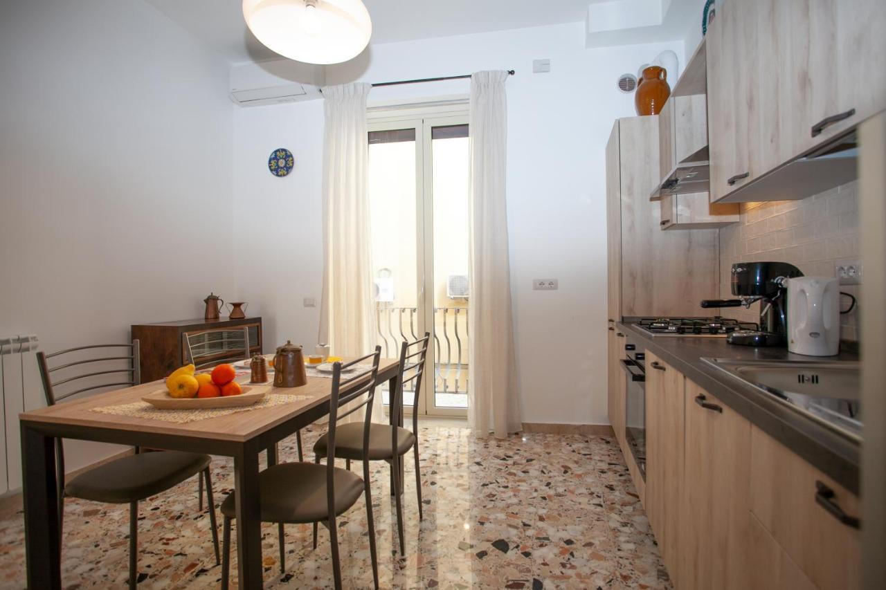 Casa Rosa Lejlighed Taormina Eksteriør billede