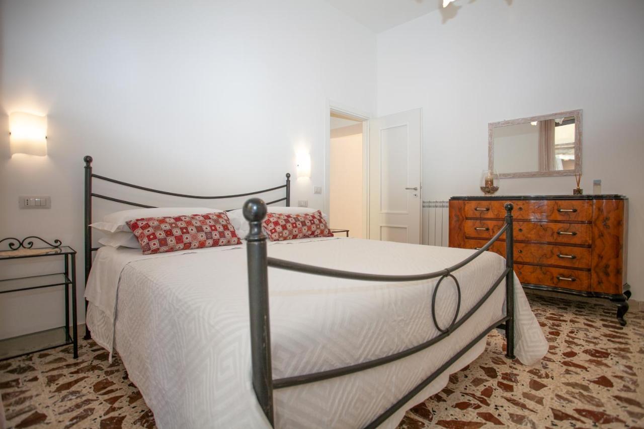 Casa Rosa Lejlighed Taormina Eksteriør billede